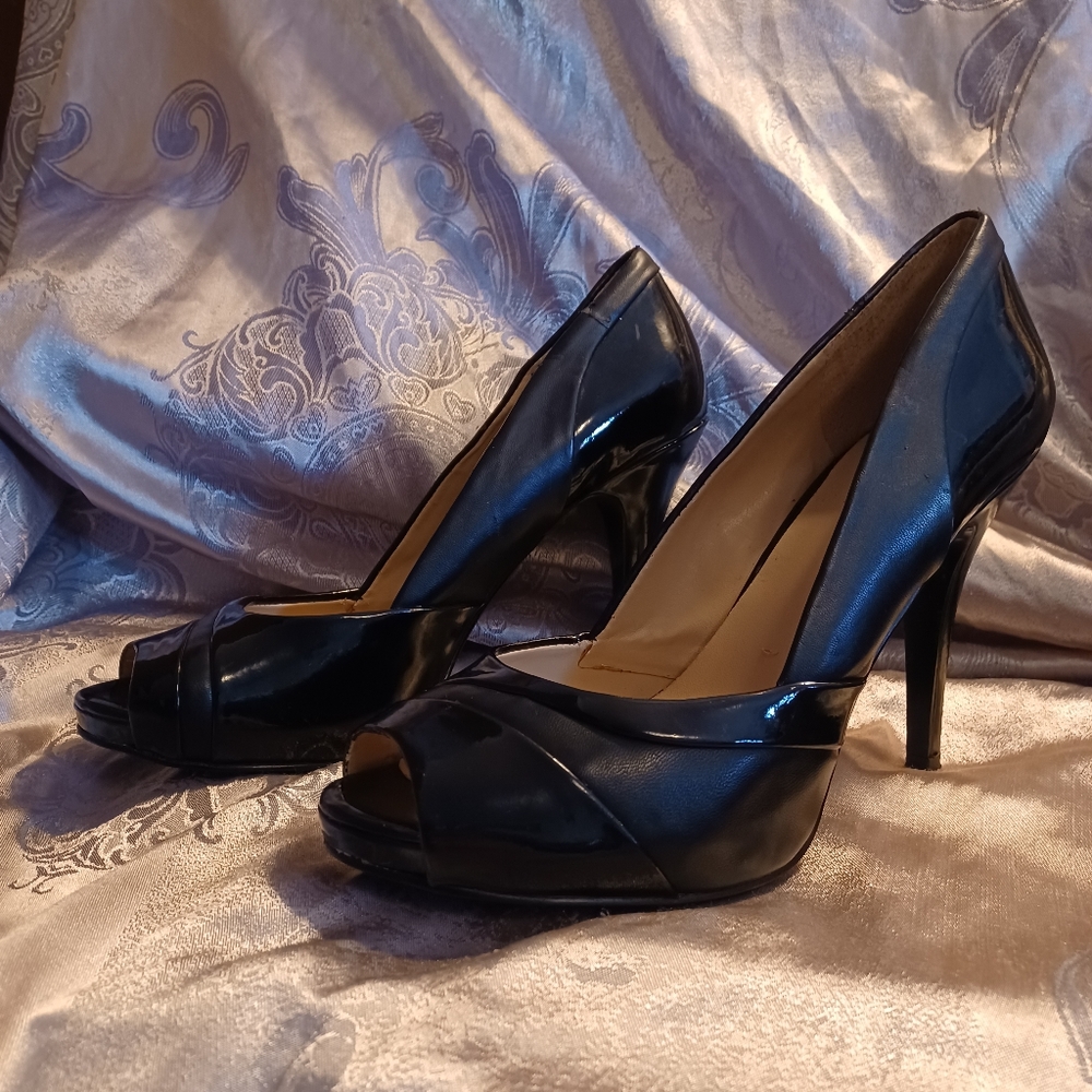 Nine west black peep toe leather heels